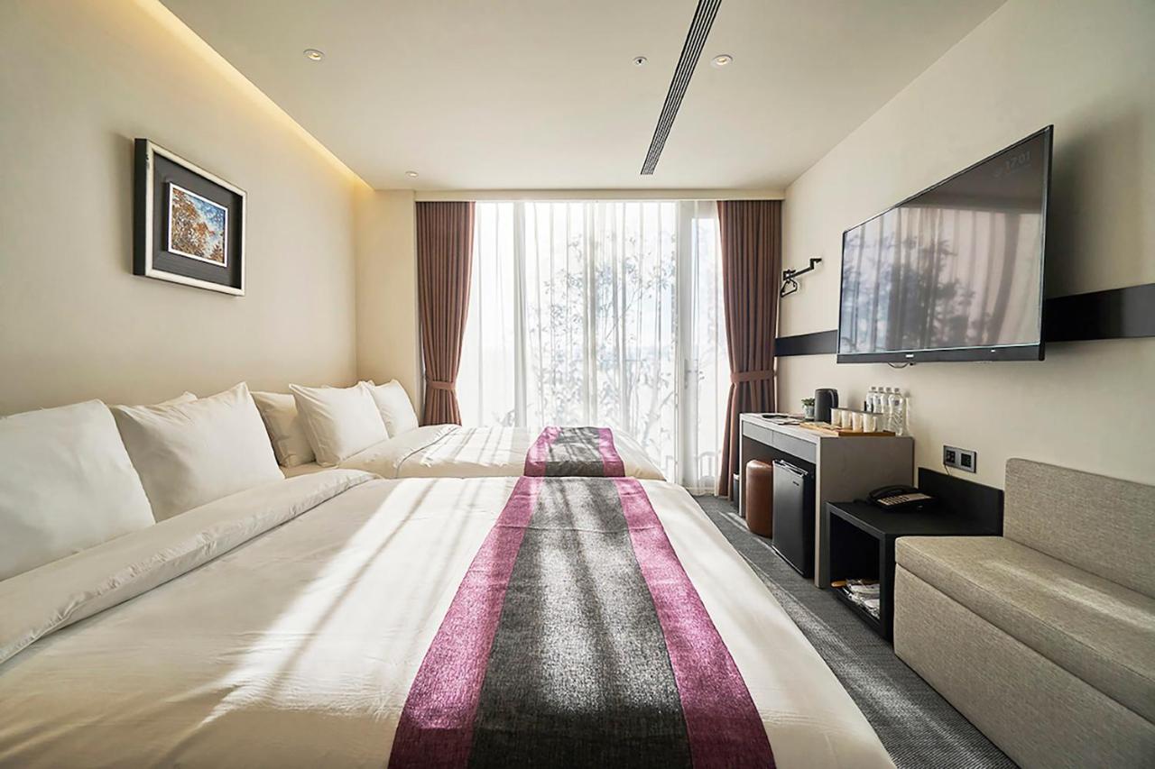 Royal Roi Hotel Tajcshung Kültér fotó