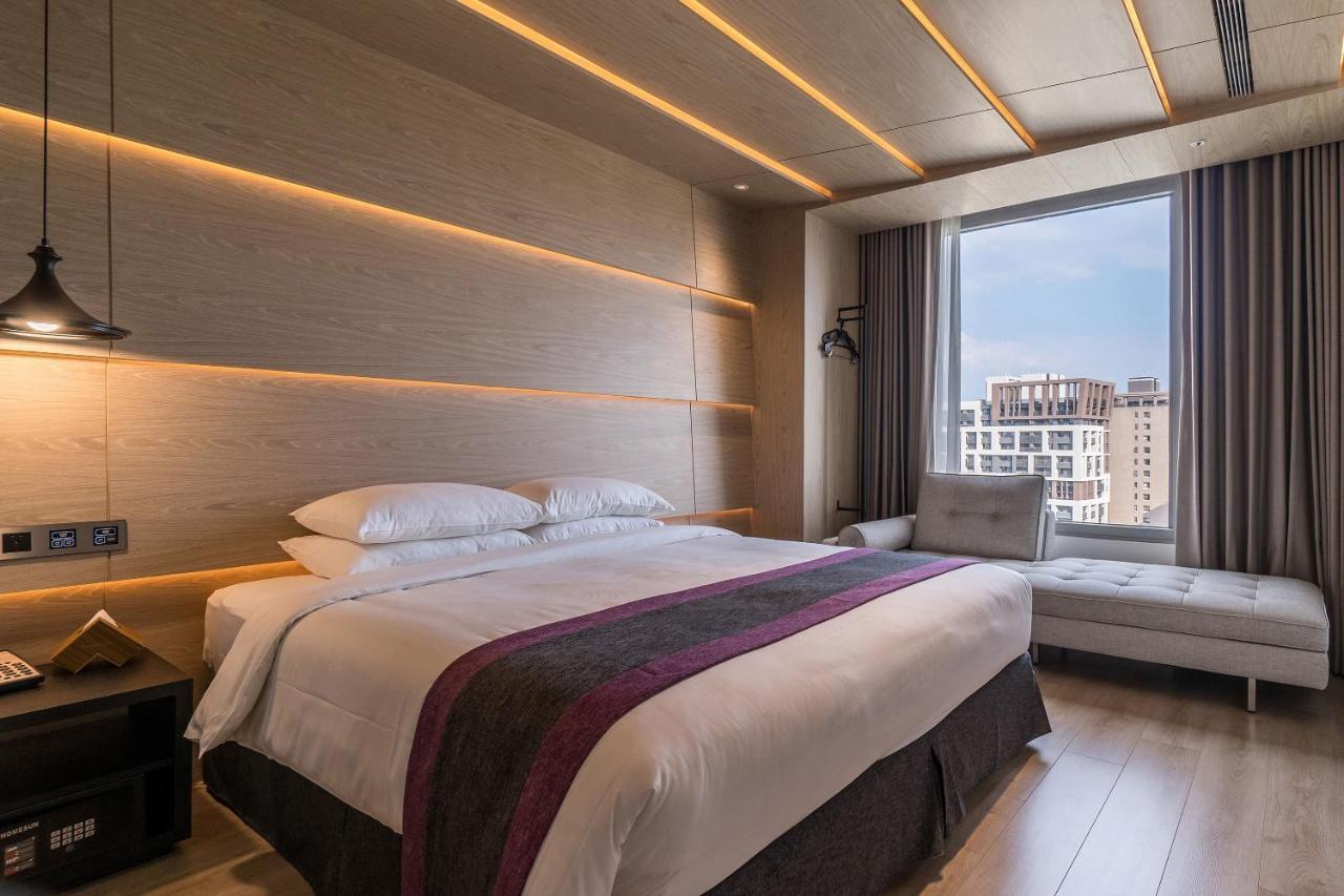 Royal Roi Hotel Tajcshung Kültér fotó